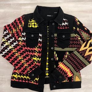 Colorful Desingual jacket with knitted detail